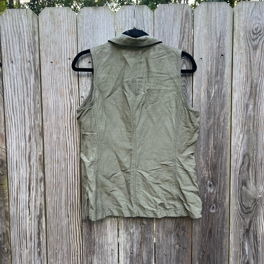 J. JILL Silk and linen Blend Army Olive Green Vest Women’s Small - Picture 6 of 7